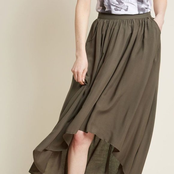Modcloth Dresses & Skirts - Hi Low Modcloth skirt